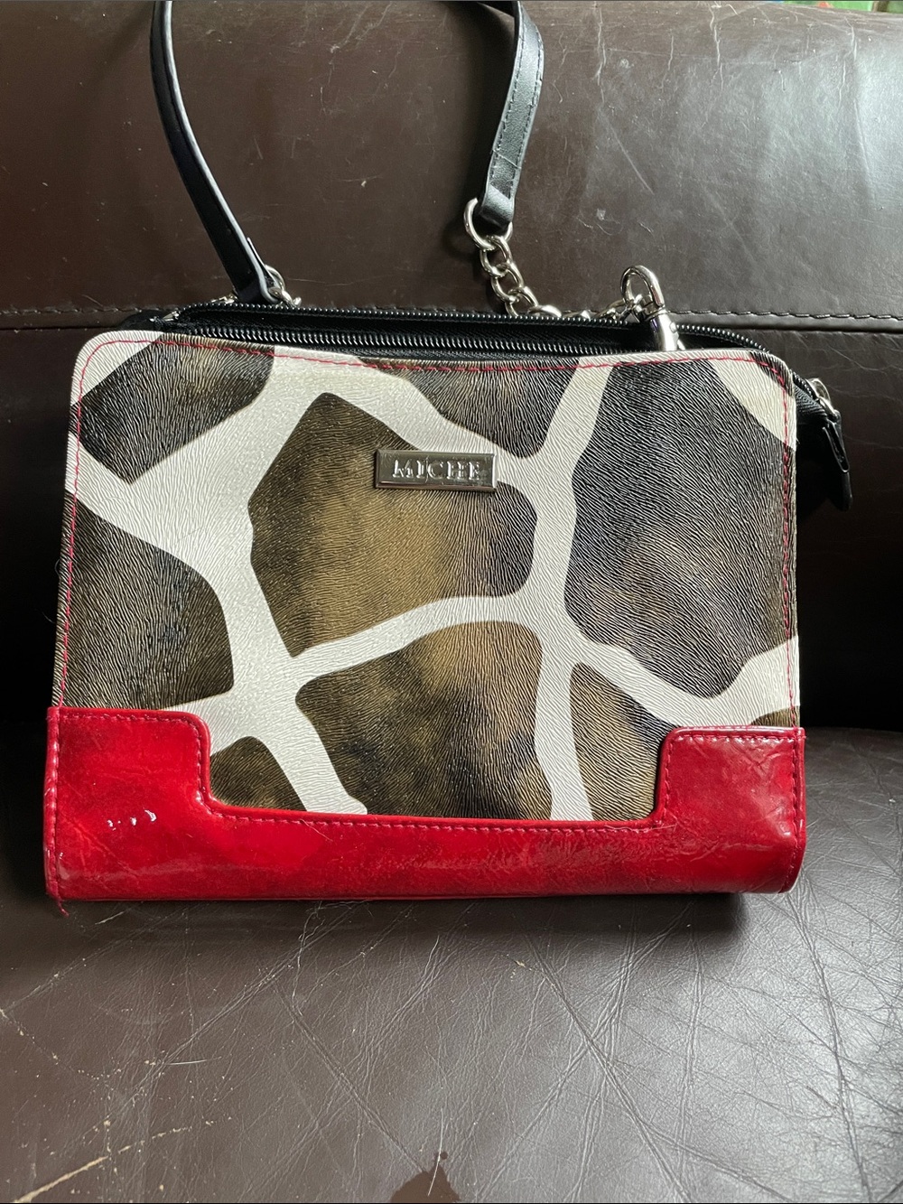 Miche Red Trim Giraffe-Print Shoulder Bag